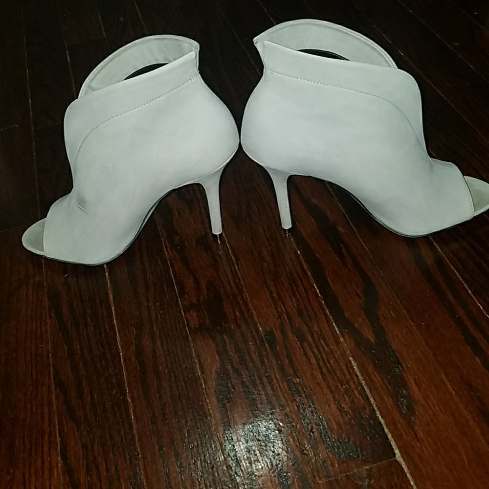Booties - Picture 3 of 6
